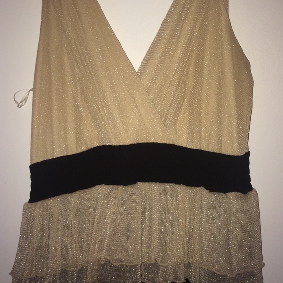 Gold and black deep V jumper - Picture 1 of 2