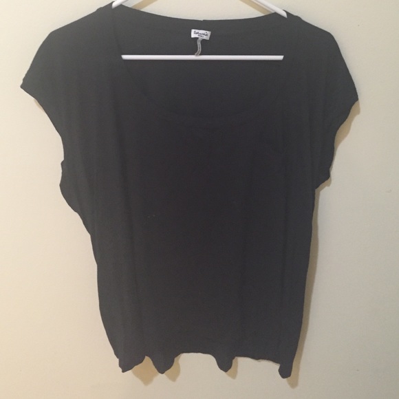 Slouchy splendid pocket tee