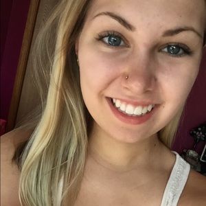 Meet your Posher, Annika