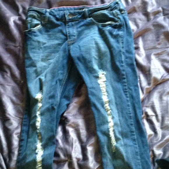 super skinny ripped jeans