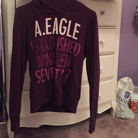 Purple American eagle sweatshirt