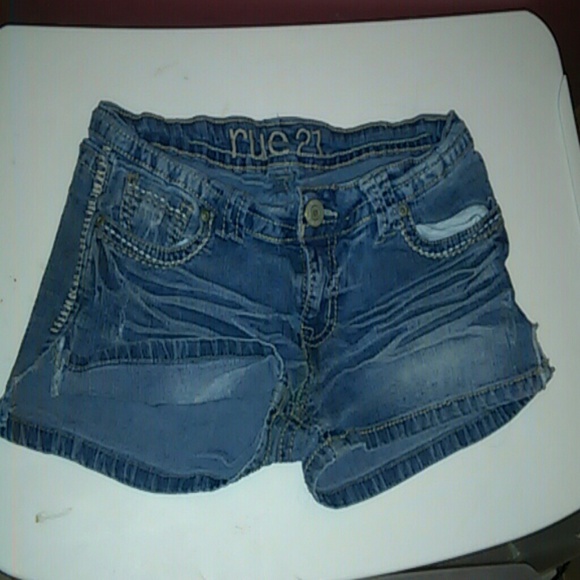 Rue 21 shorts - Picture 1 of 2