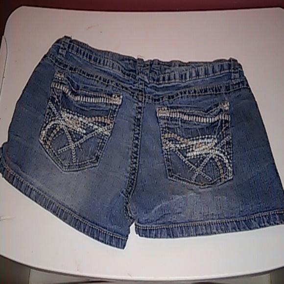 Rue 21 shorts - Picture 2 of 2