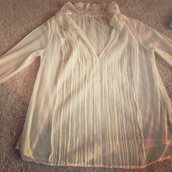 Vintage sheer V cut top