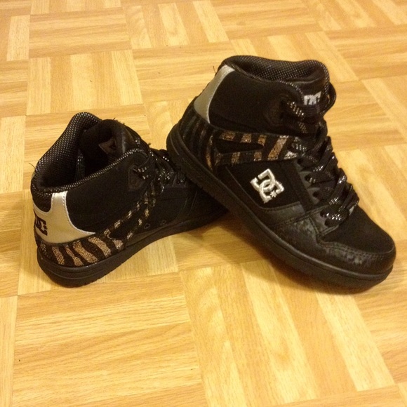 DC Skate Shoes