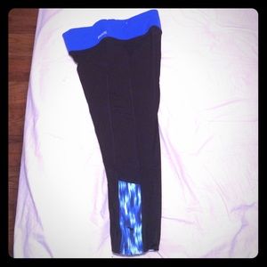 Pink Ultimate Cropped Yoga Pants