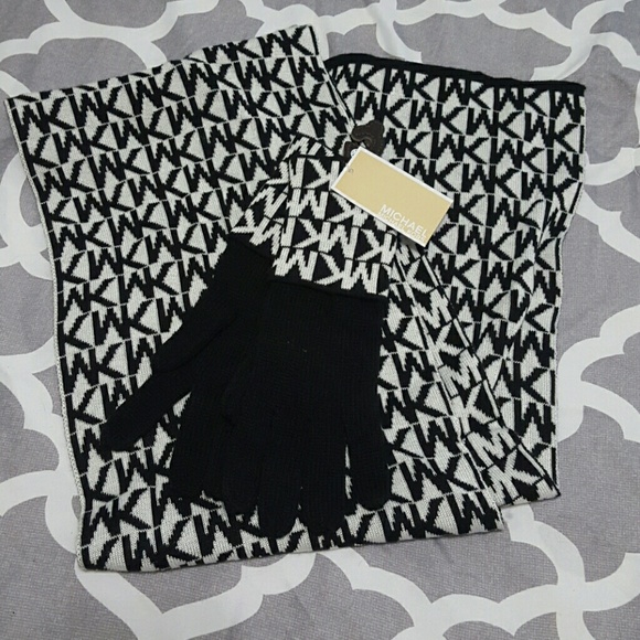 Michael Kors scarf and gloves set