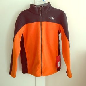 NEW North Face boys XL crew neck