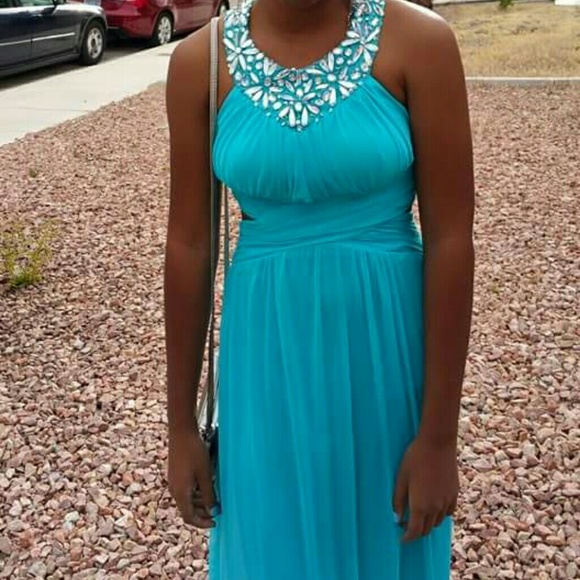 Homecoming/Prom dress - Picture 2 of 4