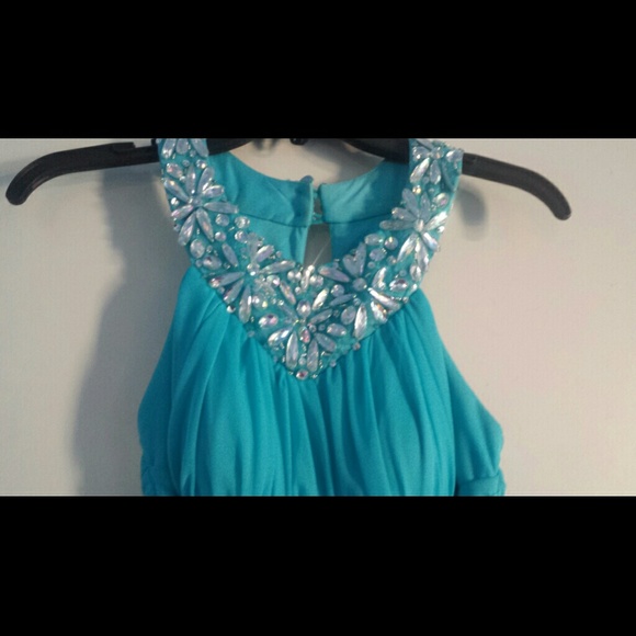 Homecoming/Prom dress - Picture 3 of 4