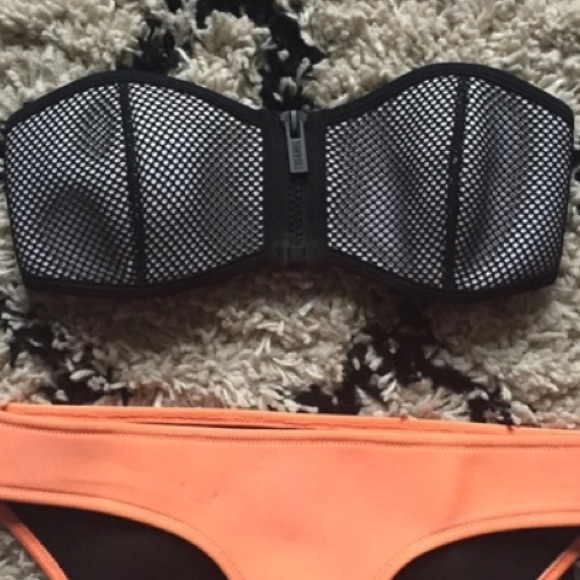 triangl winnie dakota superfly top