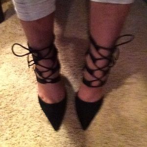 Black Sexy Pointed Toe Pumps