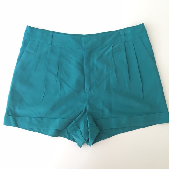 H&M Green Dress Shorts