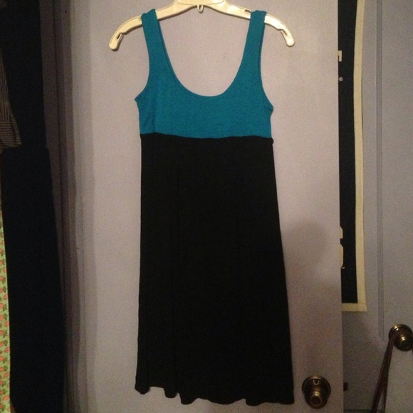 Black and Teal Jersey Dress- Super Comfy!