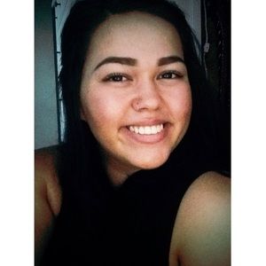 Meet your Posher, Leilanni