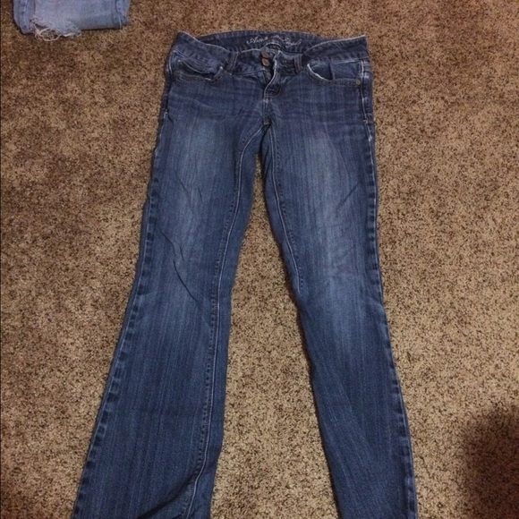 American eagle jeans.