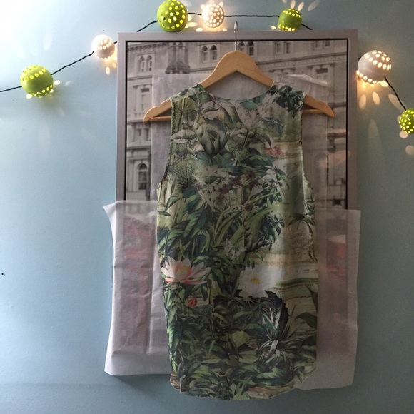 Flowy Green Forest Top - Picture 2 of 4