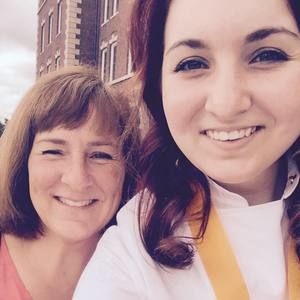 Meet your Posher, Alyssa