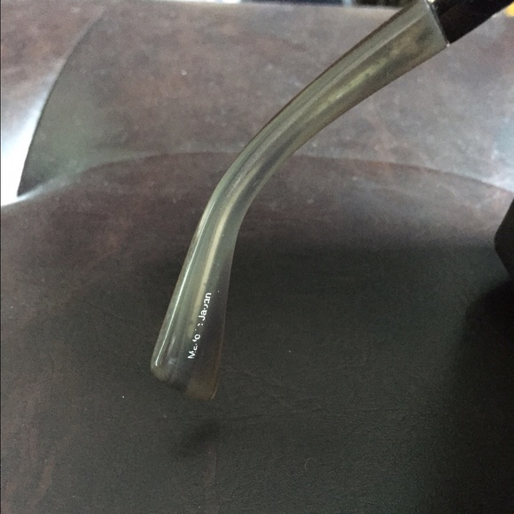 Authentic Badgley Mischka Sunglasses - Picture 4 of 4