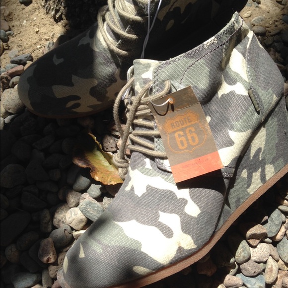 Camo Booties