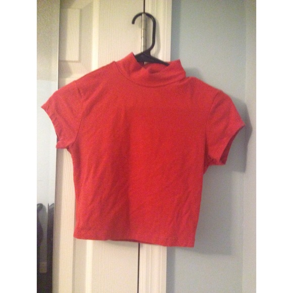 Orange/red turtleneck crop top!