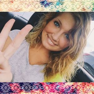 Meet your Posher, Kelcey