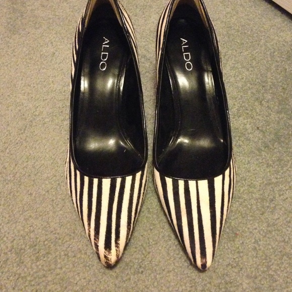 Aldo zebra print stilettos - Picture 2 of 4