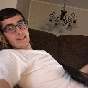 Meet your Posher, Corey