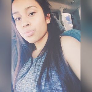 Meet your Posher, Dalila