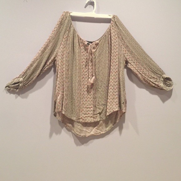 Light Beige Flower Blouse - Picture 1 of 2