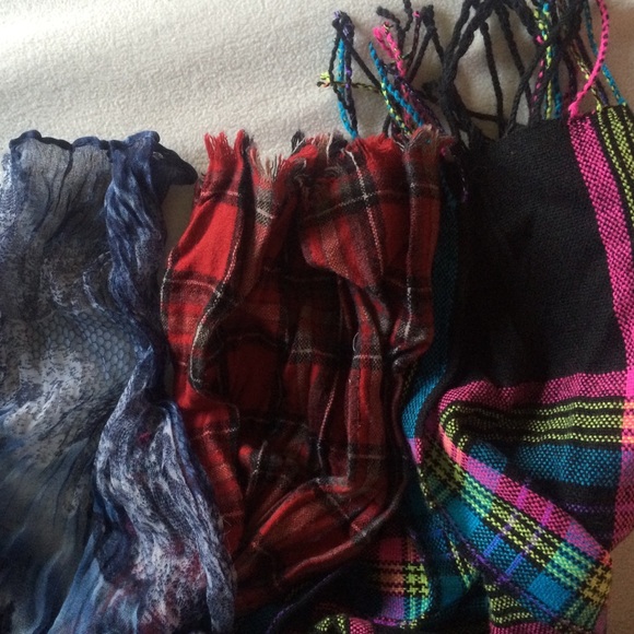 Scarf Bundle!! - Picture 2 of 2