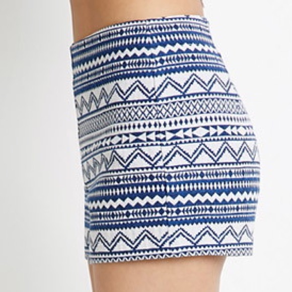 Forever 21 tribal print shorts - Picture 2 of 4