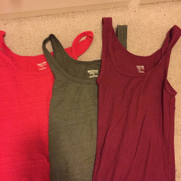 Mossimo Supply Co. Tank top pack