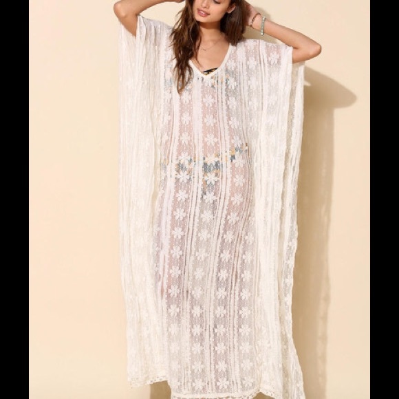 Urban Outfitters Pilyq Crochet Coverup Dress Sz XS - Picture 4 of 4