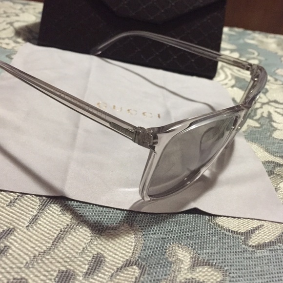 Gucci Sunglasses (authentic) - Picture 2 of 4