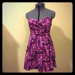 Forever 21 Floral Strapless Dress