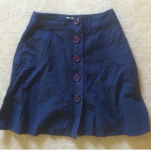 Navy blue skirt