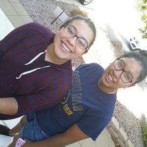 Meet your Posher, Ariel