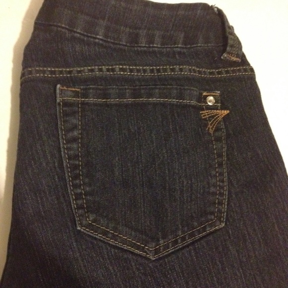 SOLD 💙 - Picture 2 of 2