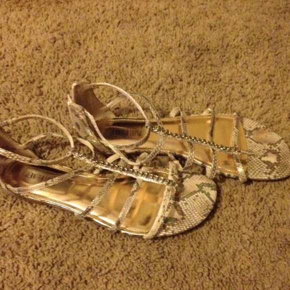 Jennifer Lopez sandals