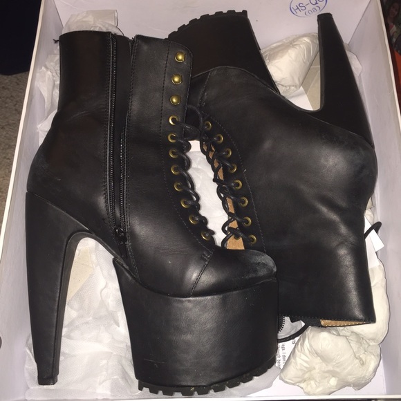 Jeffrey Campbell Boots - Jeffrey Campbell Go Go Boot in Distressed Black