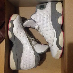 Jordan's with yellowing