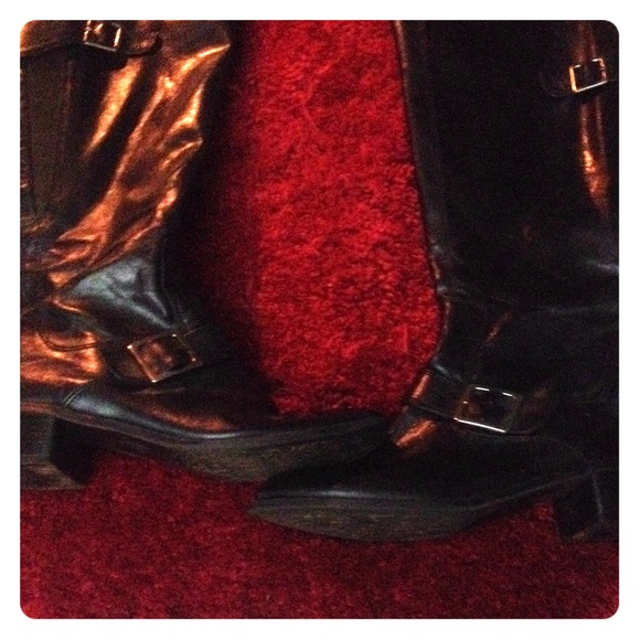 Black boots