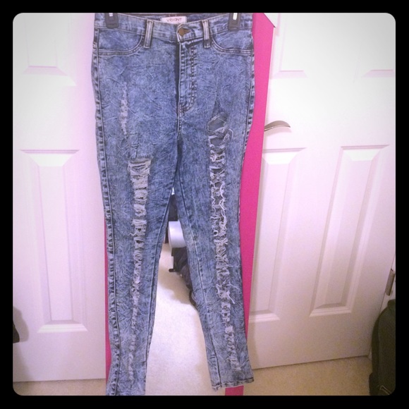High Waisted Distressed Jeans, SIZE 9