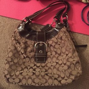 Coach Khaki Signature Canvas Soho Lynn Hobo Bag