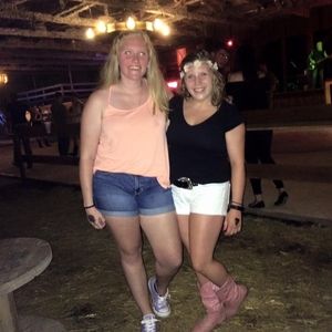 Meet your Posher, Libby