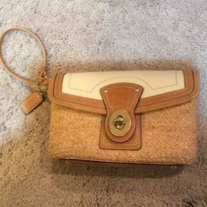 Coach clutch/wristlet