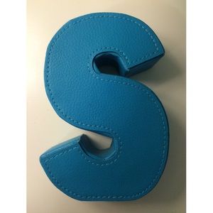 Bright blue room decoration