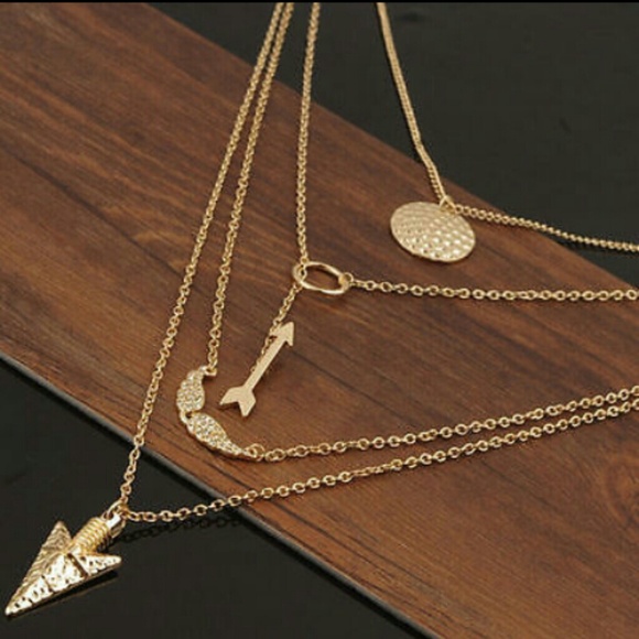 SOLD@DNZ25110 Boho Charm Necklace - Picture 2 of 4