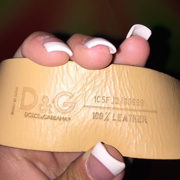 Dark brown dolce and Gabbana belt